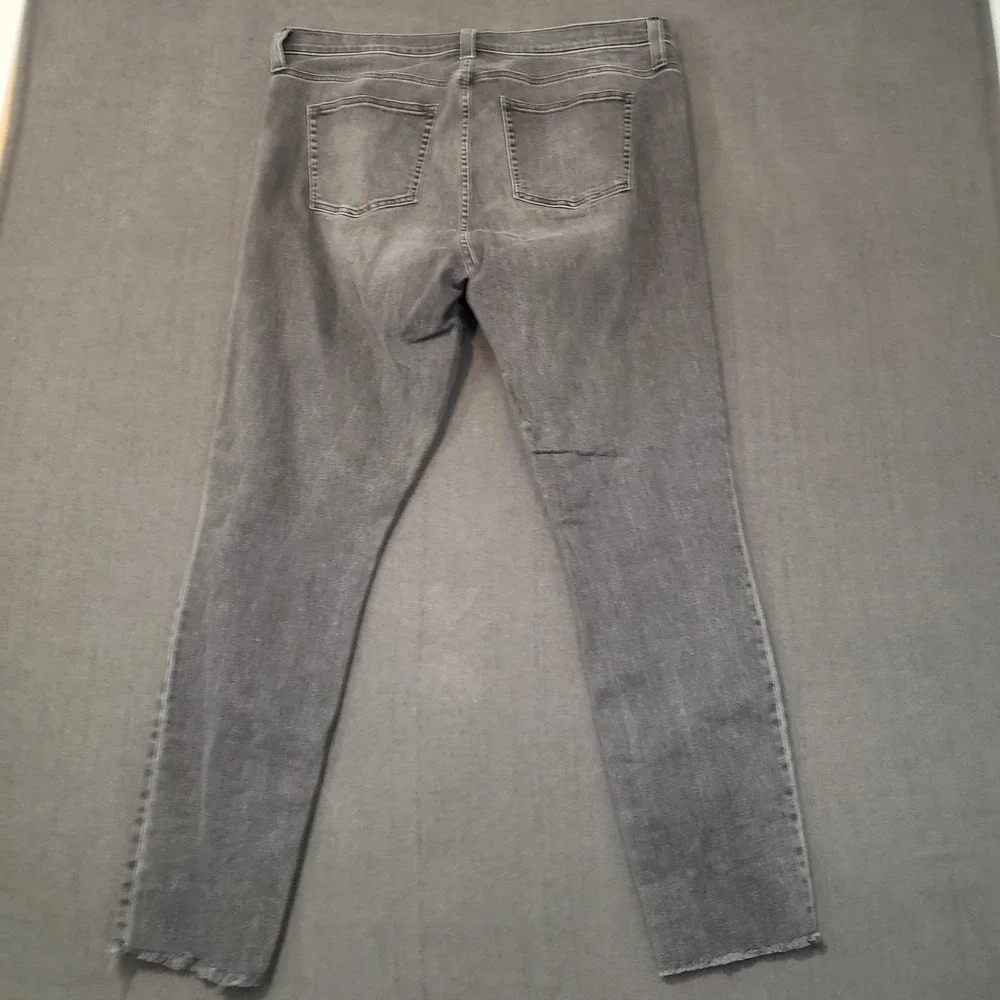 Gap Jeans Womens Size 18 Tall Mid Rise‎ Skinny Button Fly Black